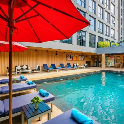 Galleria 12 Sukhumvit Bangkok by Compass Hospitality Отели рядом с достопримечательностью «Сой Ковбой»