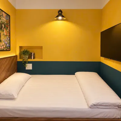 Homestay B475 near Tran Phu beach 大C附近的飯店
