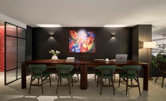 M Village Hotel Ly Tu Trong, a brand of Modern Village Lifestyle