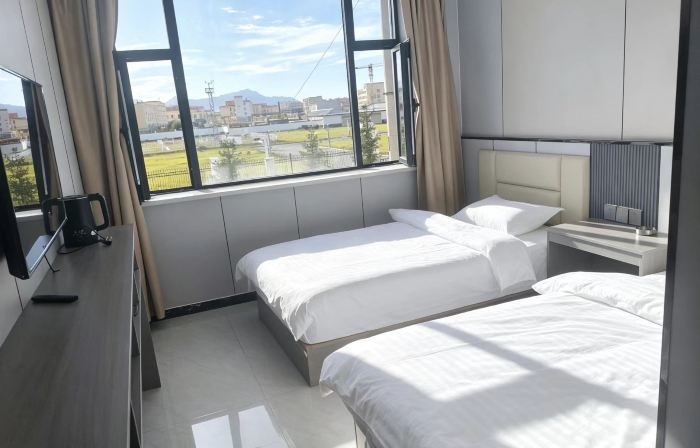 Tianjun Jiahe Hotel