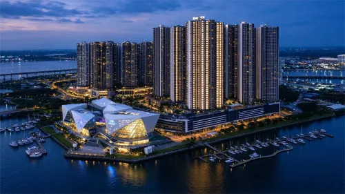 Panda-R&F Princess Cove Johor Bahru | Mandarin-Speaking Host | Near Singapore Customs | Near CIQ - parking