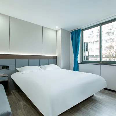 Shanghai Xingyi Hotel (Shanghai Guilin Park Subway Station) Hotels near Kangjian Park