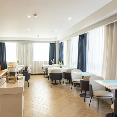 Lanou Hotel