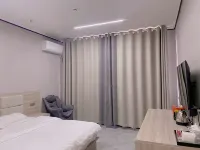 Yangjia Courtyard Homestay