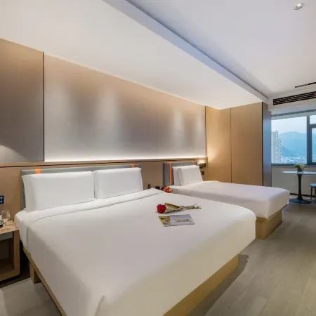 The Origin Hotel (Yueqing Times Square)