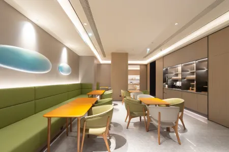 JI Hotel (Xi'an Giant Wild Goose Pagoda Metro Station) Отели рядом с достопримечательностью «Xi'an University of Science & Technology»