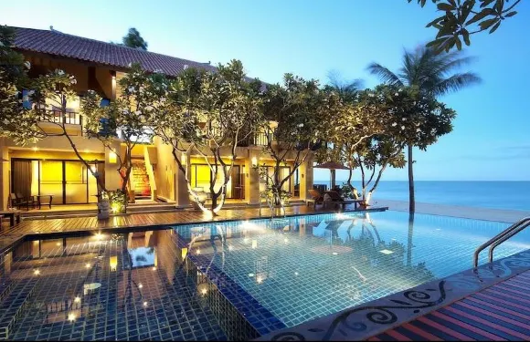 普拉塞班度假酒店