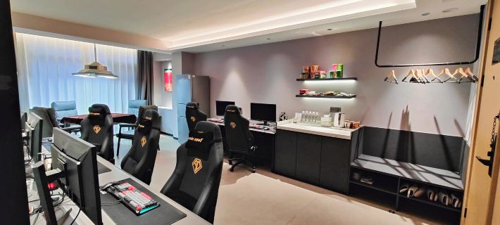 Jela E-Sports Hotel (Anqing Susong Fuyu Road) โรงแรมในซู่ซอง