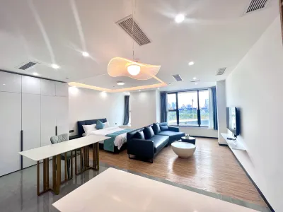 Honor First International Apartment (Poly Skyline) Các khách sạn gần Foshan Teaching Department of Guangzhou Medical University