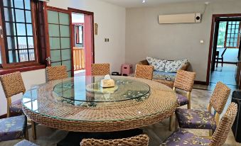 Chushui Huayuan Hotel
