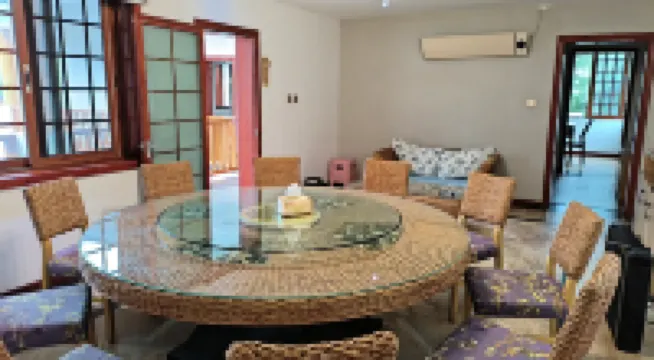 Chushui Huayuan Hotel