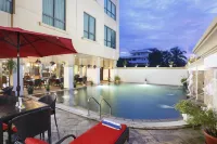 Swiss-Belhotel Tarakan - Pools