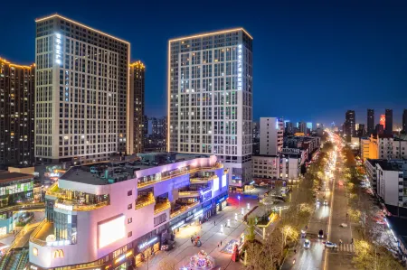 Lavande Hotel (Xuchang Jinhui Plaza Pang Donglai Angel City) Отели в г. Сюйчан