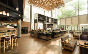 DoubleTree by Hilton Jakarta - Diponegoro