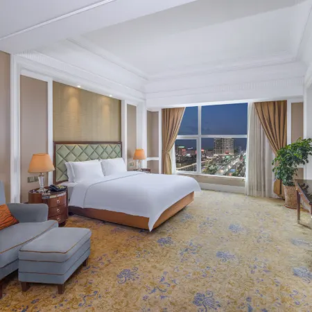 Noble Hotel