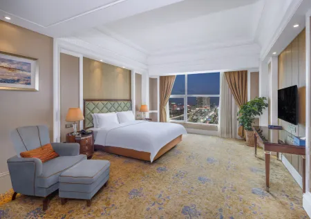 Noble Hotel Отели рядом со станцией Shanwei Railway Station