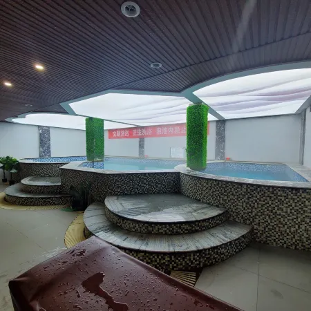 Rujia China Inn Hotel (Zhoukou Luyi Xuanwu Town Renmin Road)