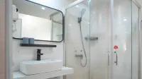 Nice Naisi Hotel (Linhai Ancient City Scenic Area) Hoteles cerca de Chonghemen Square