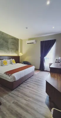 Vista Hotel Hotel dekat Persatuan Penganut Buddha Lean Peng