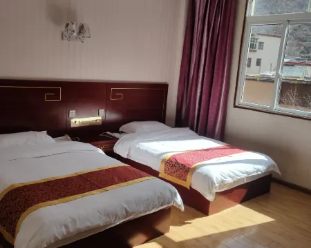 Jiangdamashi Kanglin Inn Hotel a Jomda