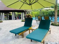 Baoting ShuangDa Luxury Hot Spring Hotel - Family