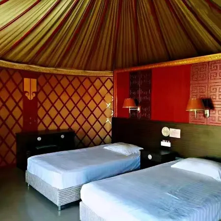 Xilamuren Grassland Tourism Resort Отели рядом с достопримечательностью «Xilamuren Prairie»