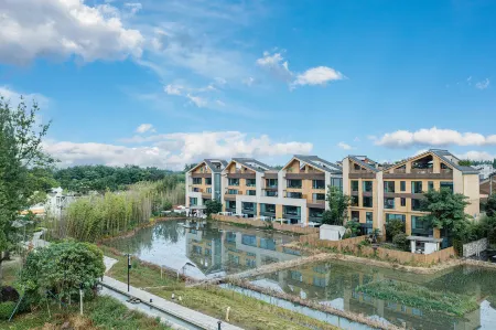 Daman Homestay Отели рядом с достопримечательностью «Shanxi Institute of Communication and Arts»