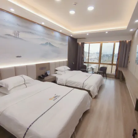Boman Hotel (Huaguoshan Airport)