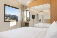 Altar Suites - balcony