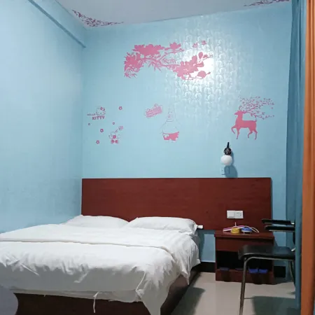 Maitreya Tongfu Hotel (Qinglai Park Giant Century Square Branch)