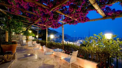 Hotel Aurora Hotels in 