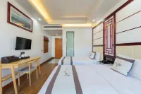 Fenghuang Tuojiang Wisdom Linjiang Resort Hotel