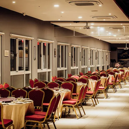TH HOTEL Отели рядом с достопримечательностью «Парк Qianxi»