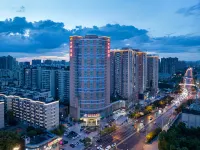 長沙雲熙天都飯店（四方坪雙擁地鐵站店） 長沙學院附近的飯店