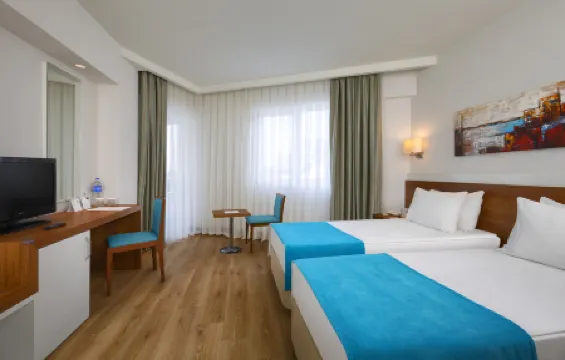 Grand Park Lara Hotel