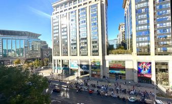 Super 8 Hotel (Beijing Chongwenmen Tongren Hospital)