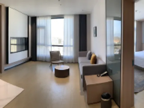 Luonan Jiahong Hotel Hotéis em Luonan