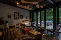naked Stables Resort - breakfast