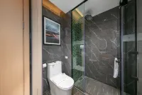 Lixi Hotel - balcony