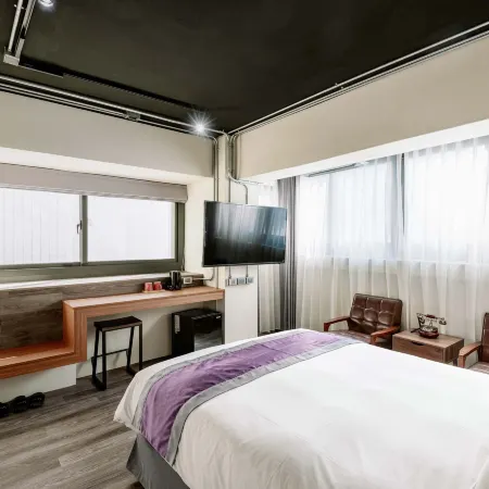 SATURN HOTEL Отели рядом с достопримечательностью «Университет Тунгхая»