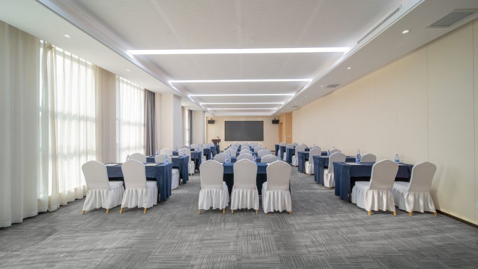 Holiday Inn Express CHONGQING UNIVERSITY TOWN by IHG