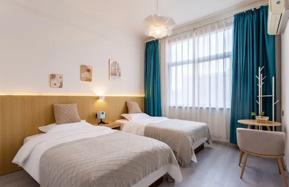 洛陽軒悦假日酒店（小浪底大道店）