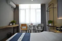 Trip Oriental Hotel (Daban Station Victory Plaza) Hotels in Bairin Right Banner