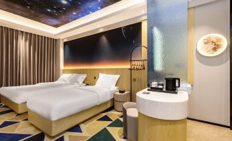 Qiyue Time Theme Hotel (Beijing Universal Resort)