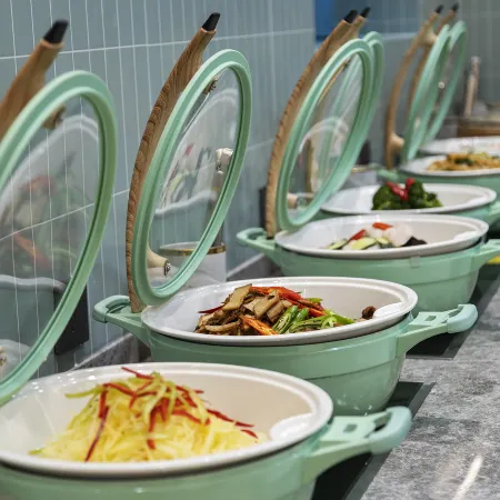 Moshang Qingju Hotel (Bohai East Road Subway Station) Отели рядом с достопримечательностью «Начальная школа иностранных языков, Хуйцзэнь, Гуанчжоу»