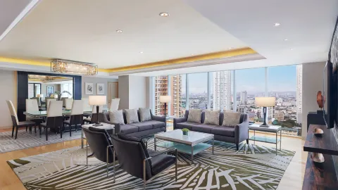 Sheraton Manila Bay in City of Manila