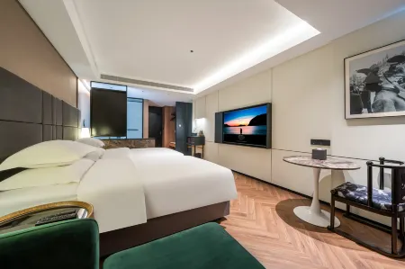 EURUS X HOTEL Отели рядом с достопримечательностью «Qingdao Administrative Institute»