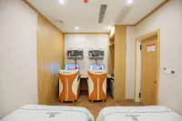 Berke E-sports Hotel (Yuwei Branch) فنادق في مديرية تشيان وَي