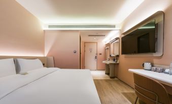 HanTing Hotel (Ningbo Zhenhai Xiepu)