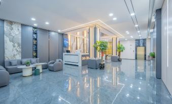 Platinum Intelligent Hotel (Dongfang Banqiao Town)